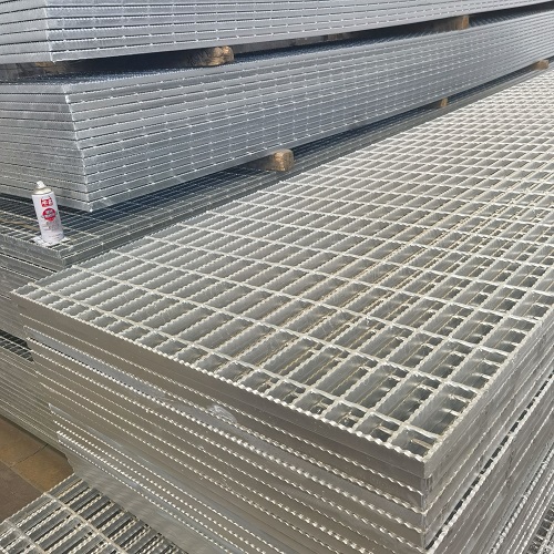 海上平臺防滑鋼格板：抗鹽霧腐蝕技術詳解！