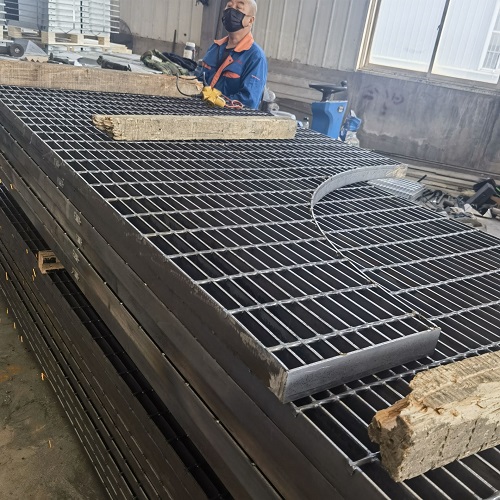 環保要求下，如何挑選符合標準的鋼格柵產品？