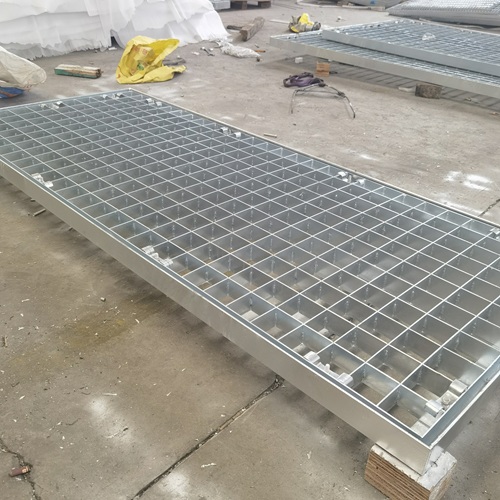 音樂節舞臺搭建為什么離不開鋼格柵板